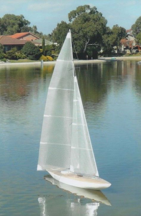 a class rc yacht for sale